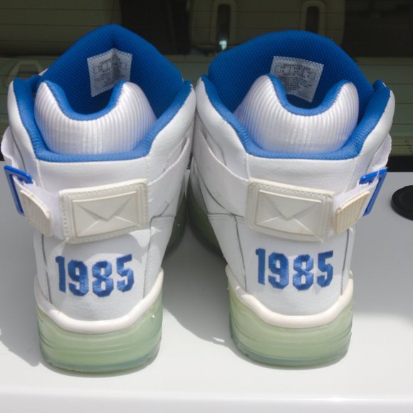 Patrick Ewing 33 Hi - Picture 3 of 4